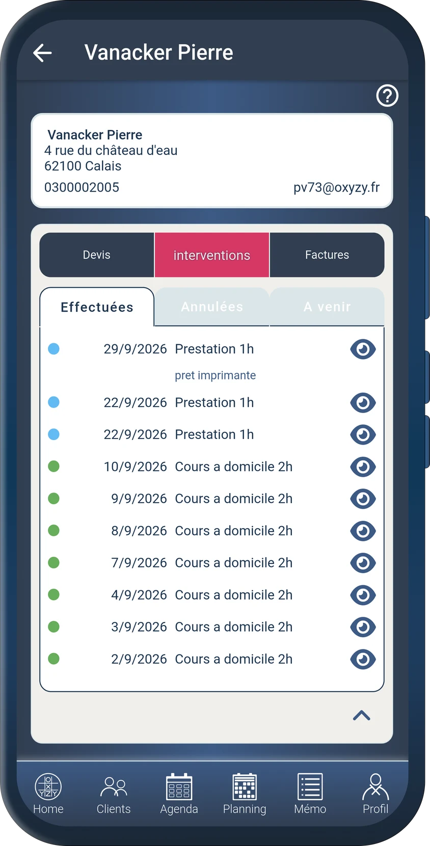 Fiche client côté professionnel avec devis, historique des interventions et factures